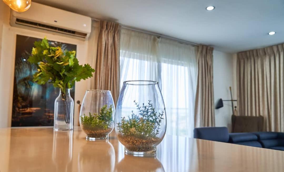The Gallery Luxury Suites Cpg Oost-Legon Buitenkant foto