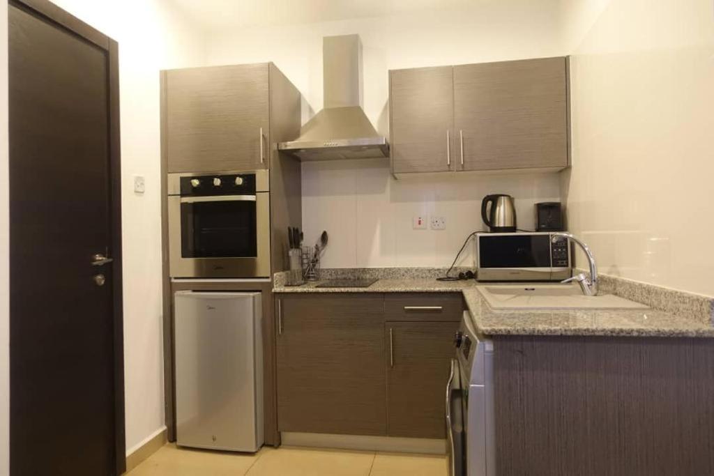 The Gallery Luxury Suites Cpg Oost-Legon Buitenkant foto