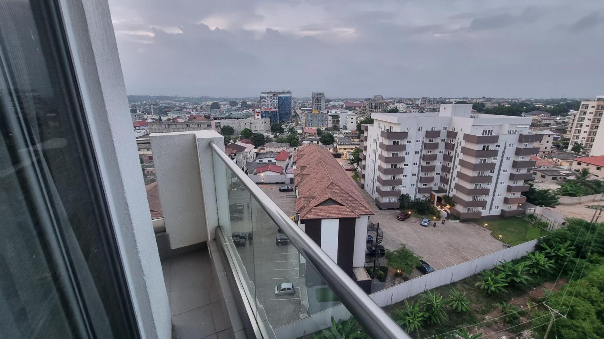 The Gallery Luxury Suites Cpg Oost-Legon Buitenkant foto
