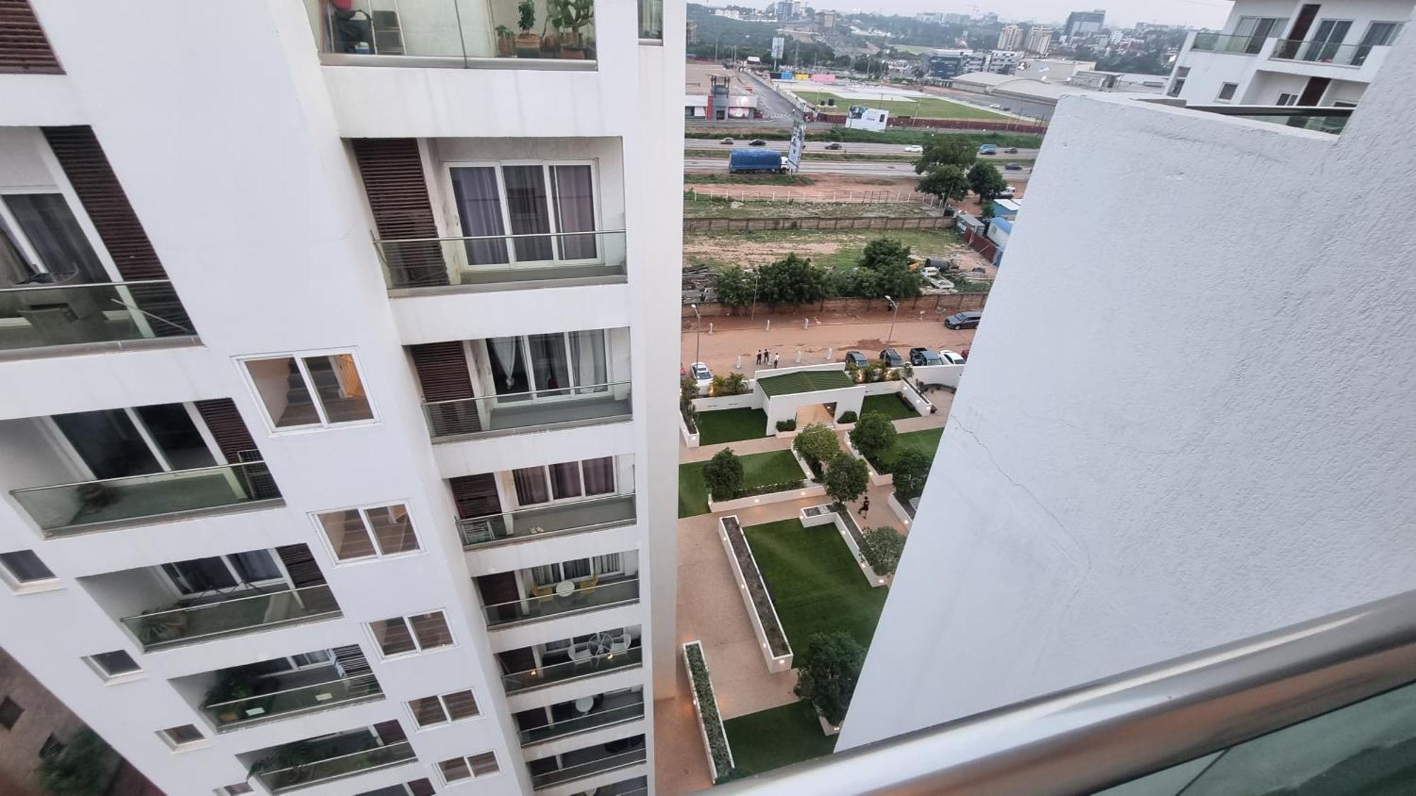 The Gallery Luxury Suites Cpg Oost-Legon Buitenkant foto